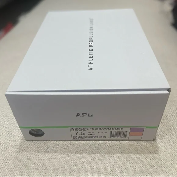 NEW APL Athletic Propulsion Labs Size 7.5 Women’s TechLoom Purple & Neon Peach - Picture 5 of 5